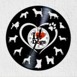 reloj de vinilo perros