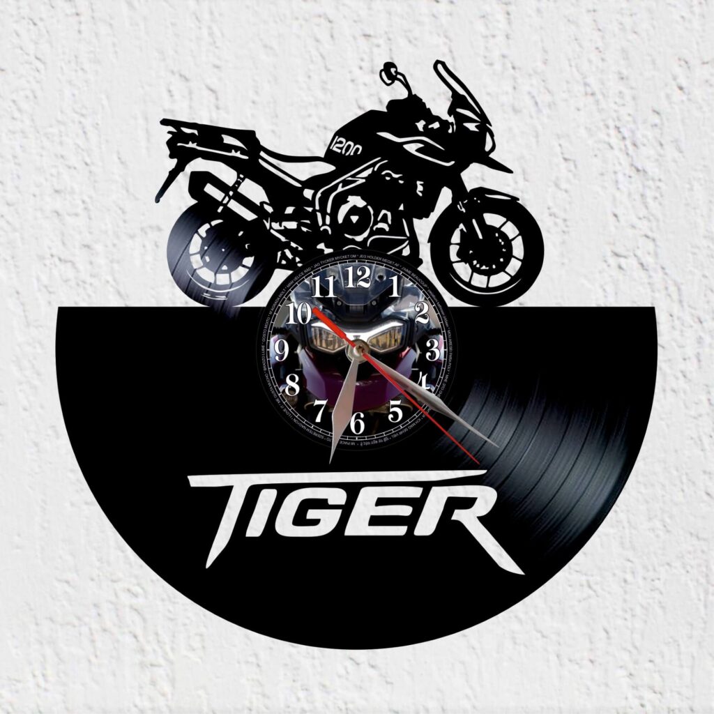 reloj de vinilo triumph tiger