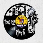 reloj de vinilo torre del mar
