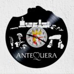 reloj de vinilo antequerra