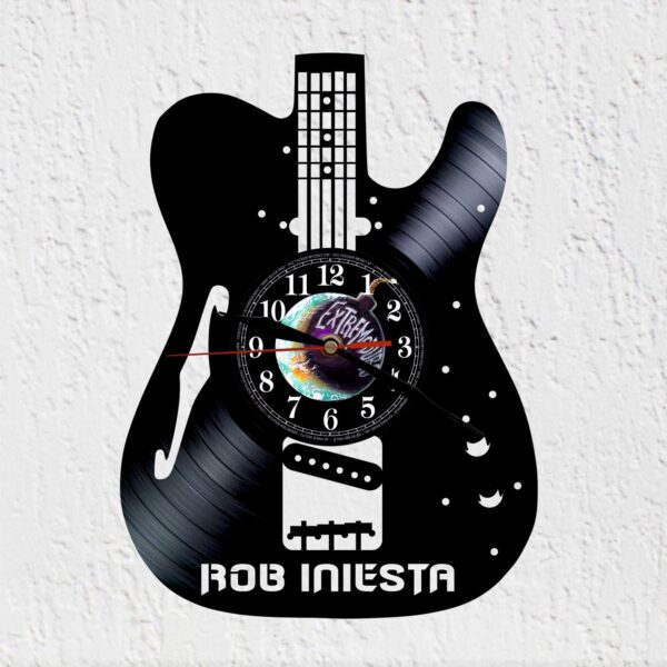 reloj pared forma guitarra rob iniesta extremoduro