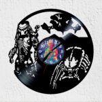 reloj de vinilo predator
