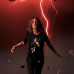 Camiseta Negra Vinystranger Things Djo Steve Harrington - Imagen 4