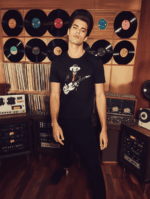 Camiseta Negra Vinyleiva - Imagen 5